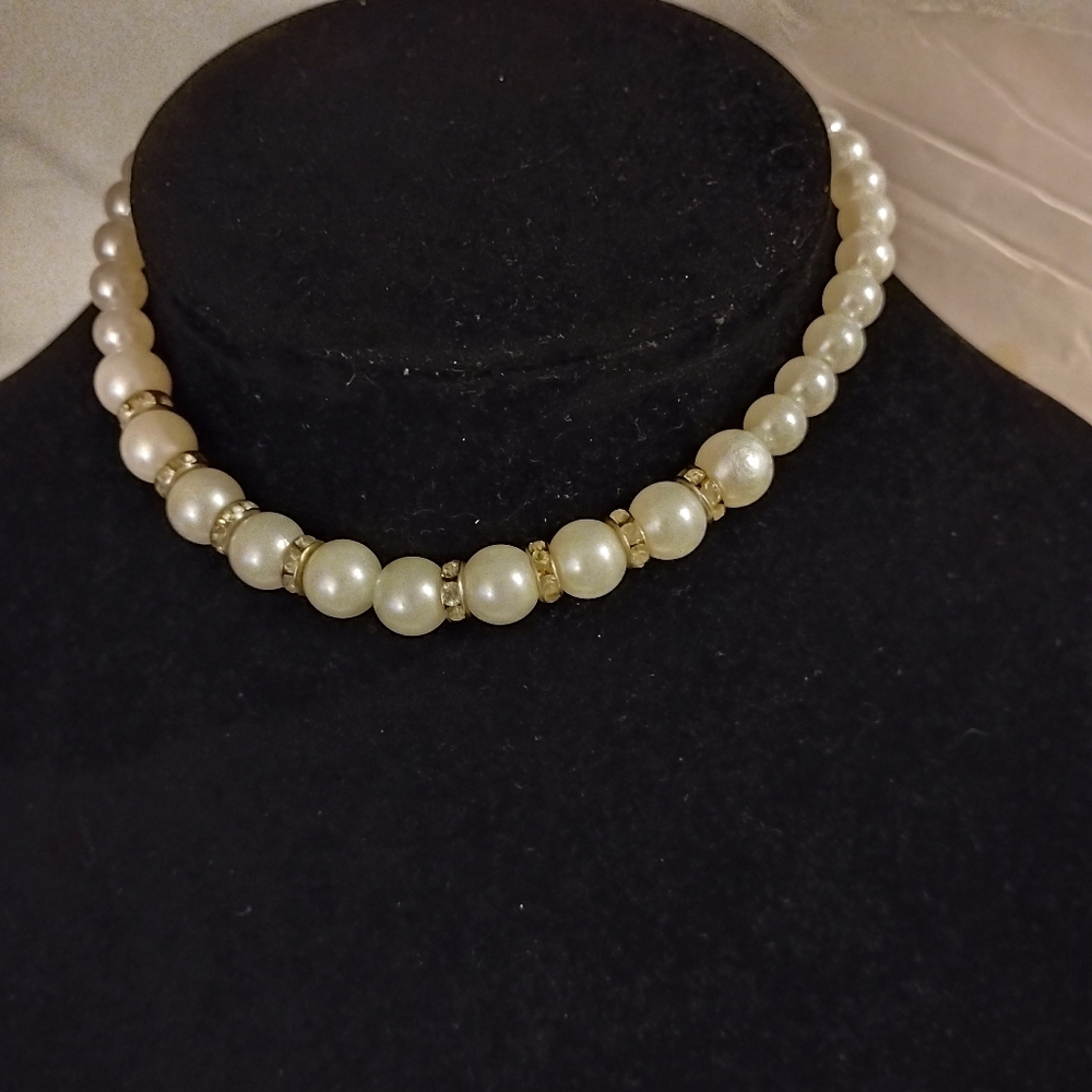 Elegant Faux Pearl Necklace with Silver Accents and Rhinestones Length 6' Girls'